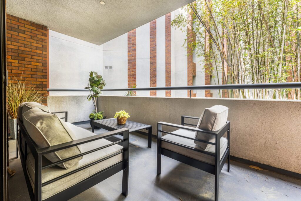 Why Real Estate Experts Recommend Home Staging for Maximum Impact?