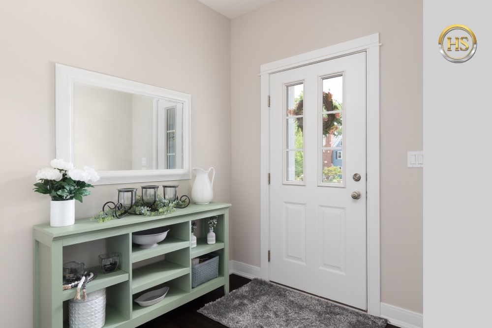 How to Decorate a Mudroom to Impress Buyers